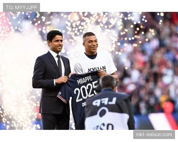 罗马诺：巴黎圣日耳曼与姆巴佩的续约谈判暂无进展